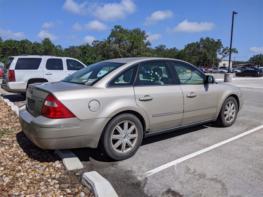 Used 2005 Ford Five Hundred Limited with VIN 1FAFP25185G169612 for sale in Boerne, TX