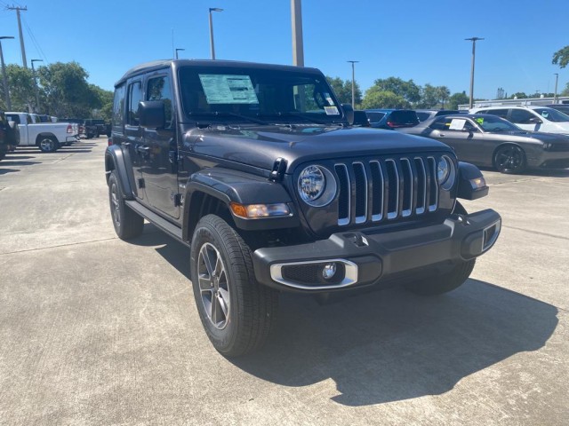 New 2023 Jeep Wrangler Sahara 4x4