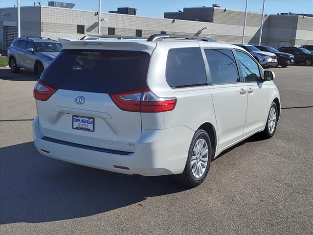 Certified Pre-Owned 2017 Toyota Sienna XLE 4D Passenger Van in ...