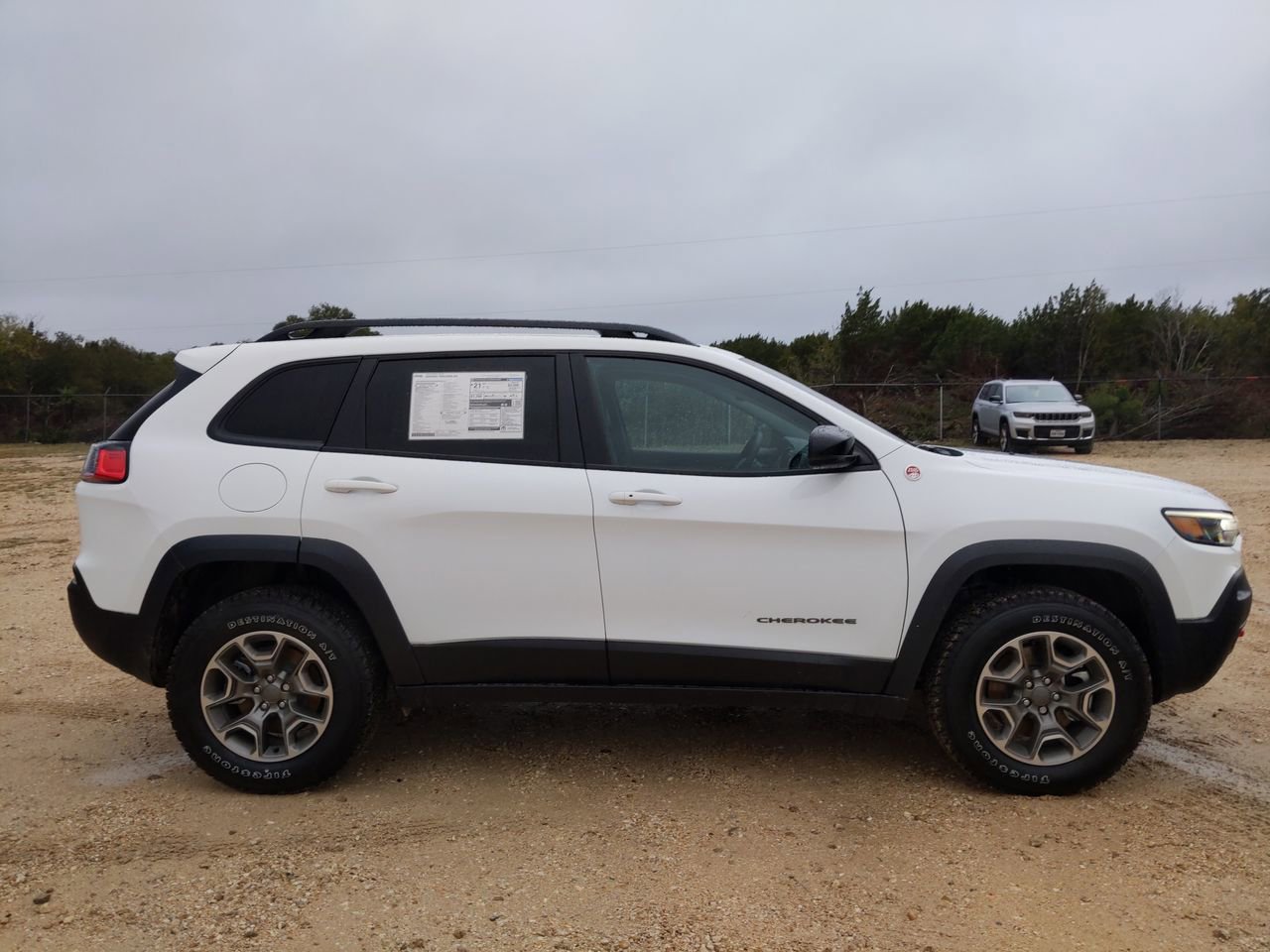 New 2022 Jeep Cherokee Trailhawk Sport Utility in San Antonio D541651