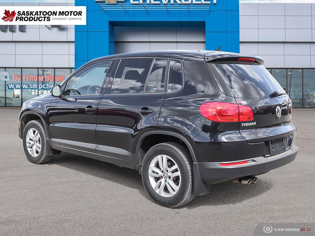 PreOwned 2013 Volkswagen Tiguan Trendline AWD Heated Seats Keyless