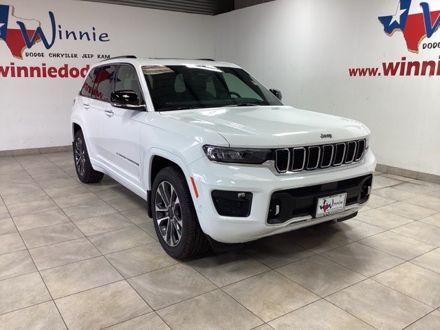 NEW 2023 JEEP GRAND CHEROKEE OVERLAND 4X4