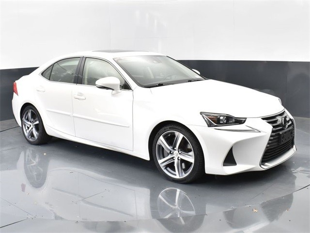 2018 Lexus IS 300