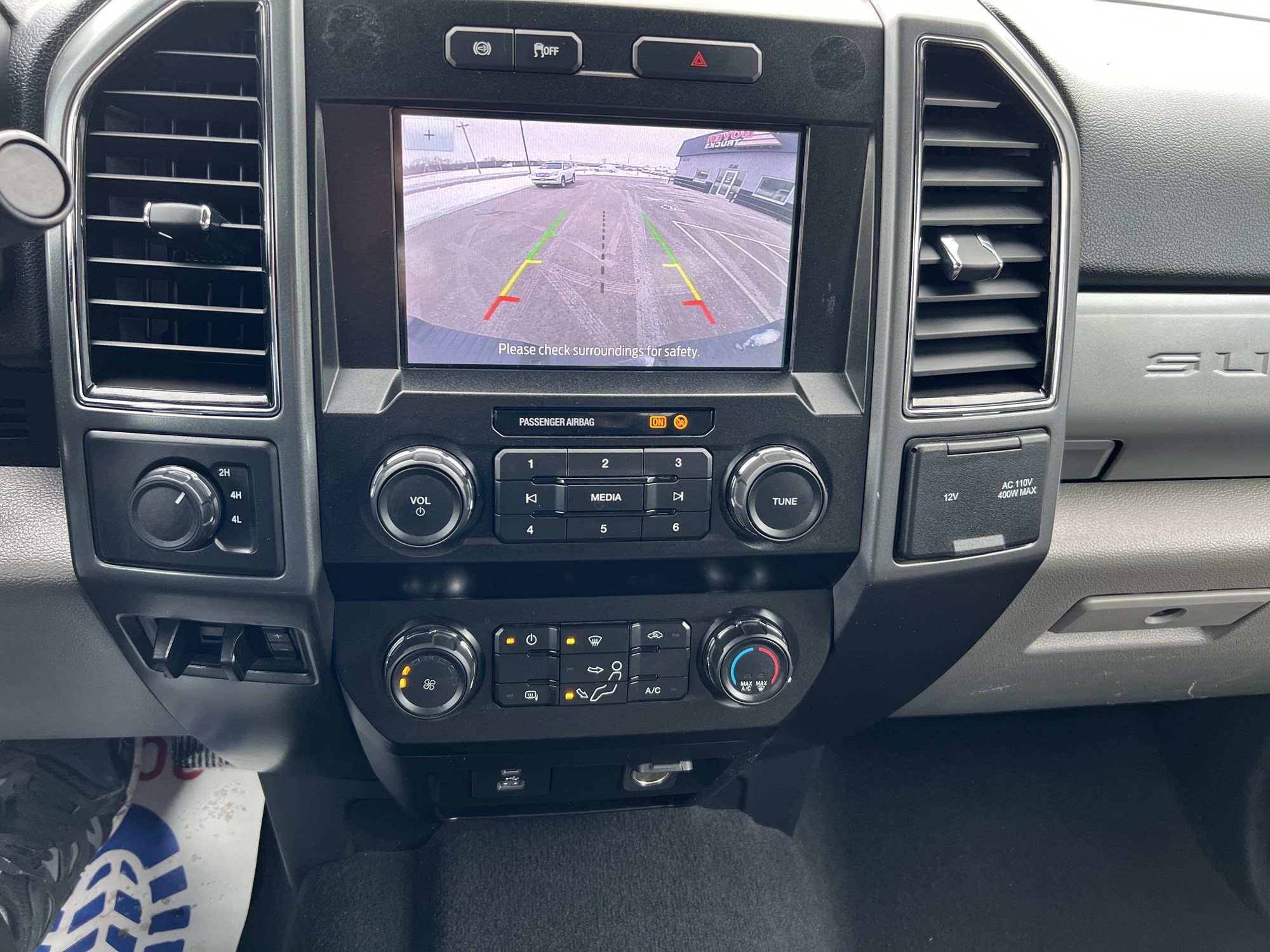 Used 2021 Ford F-250 Super Duty XLT with VIN 1FT7W2BTXMED42614 for sale in Minneapolis, Minnesota