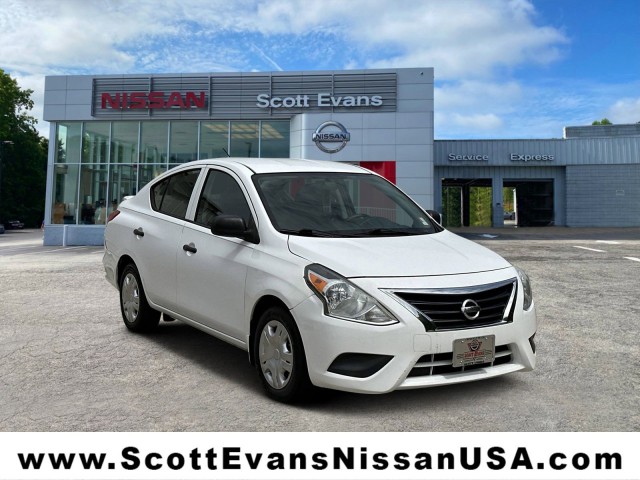 Pre-Owned 2015 Nissan Versa S Plus 4dr Car in Carrollton #P5869 | Scott