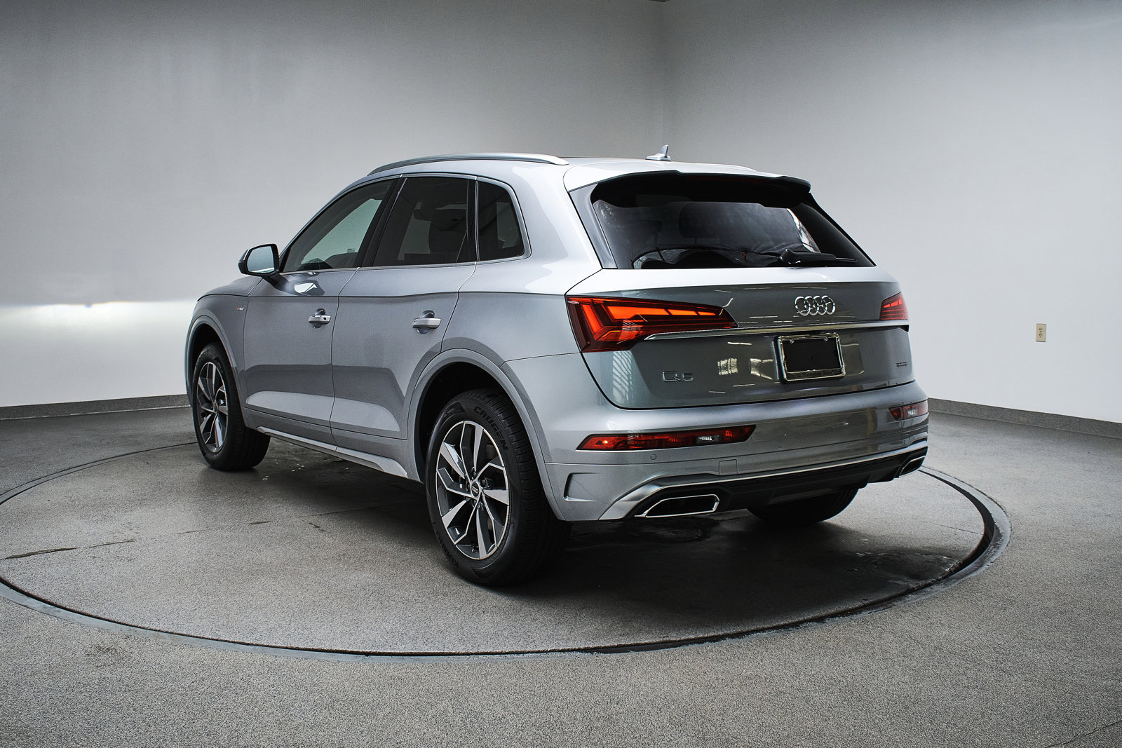 New 2023 Audi Q5 S line Premium Plus Sport Utility in Columbia AT53191
