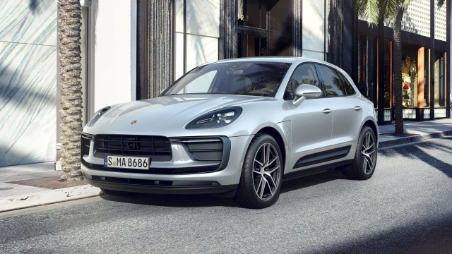 2023 Porsche Macan 