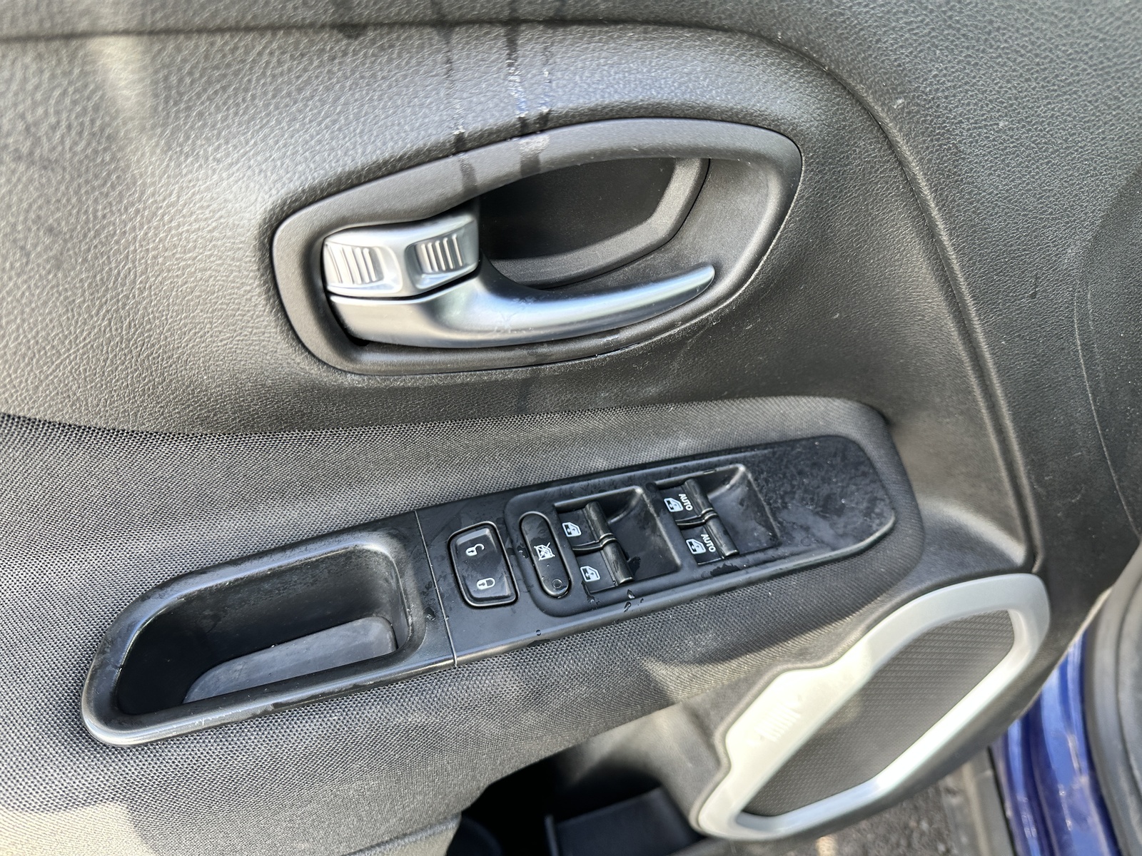 Pre-Owned 2018 Jeep Renegade Sport 4x4