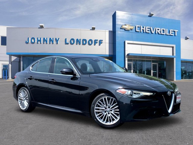 2017 Alfa Romeo Giulia Ti