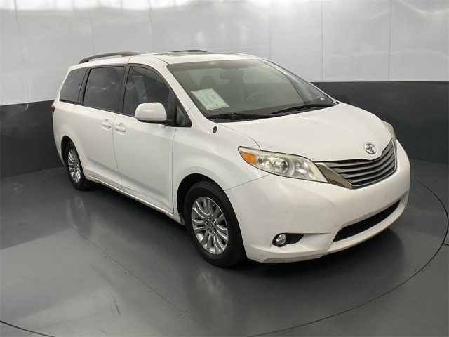 Pre-Owned 2011 Toyota Sienna 4D Passenger Van XLE FWD in Tucson # ...