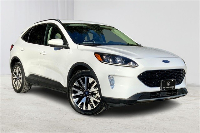 2020 Ford Escape SEL