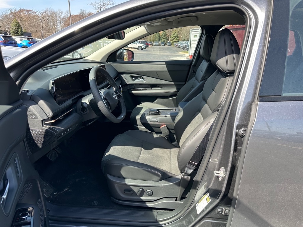 New 2023 Nissan Ariya ENGAGE 4D Sport Utility in Milwaukee 57824