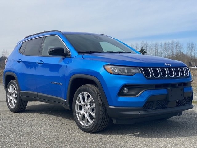 New 2023 Jeep Compass Latitude Lux