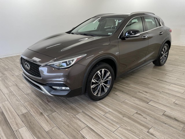 2018 INFINITI QX30 Premium