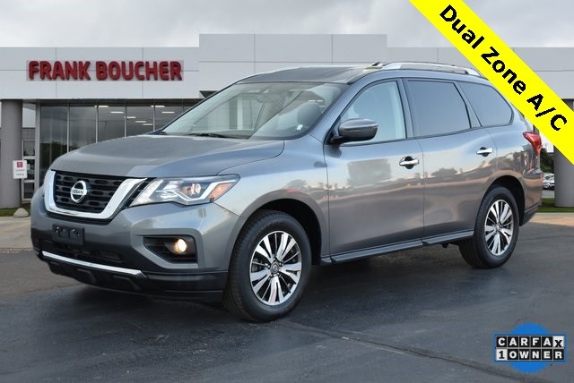 2019 Nissan Pathfinder SV
