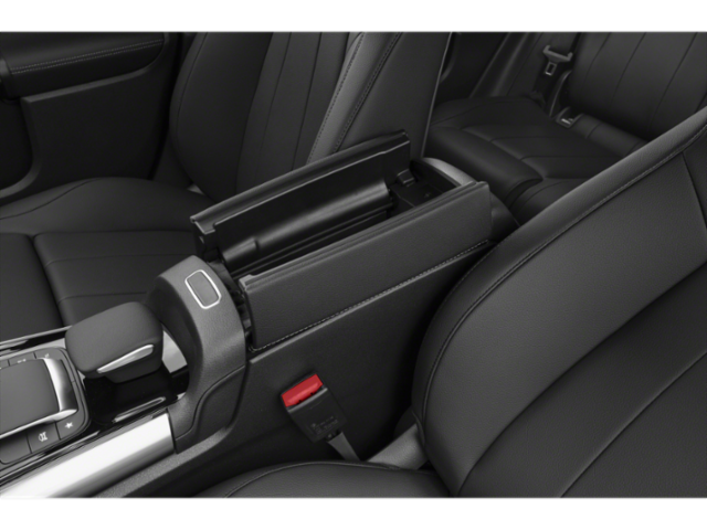 New 2022 Polar White Mercedes-Benz GLA250 image 11
