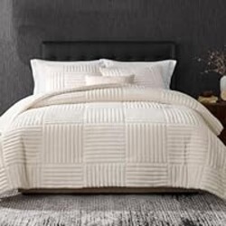 Amélie Home Queen Comforter Set, Beige Fleece Bedding Set with Stripe Jacquard, Soft Fluffy Bedding Set for Winter, 3 Pieces, 1 Warm Comforter and 2 Pillowcases