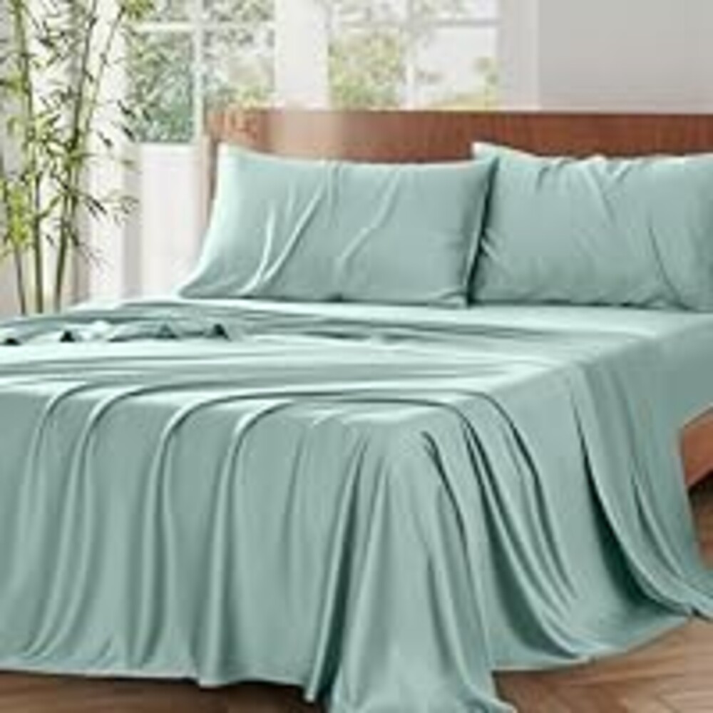 Vipfree King Size Sheet Set, Cooling Fitted Sheet & Pillowcase Set, 100% Bamboo Fiber Fabric Sheets, Cooling King Sheets Set, Hotel Bed Sheets & Pillowcases, 4-Piece, 16 Inch Deep Pockets, Sage Green