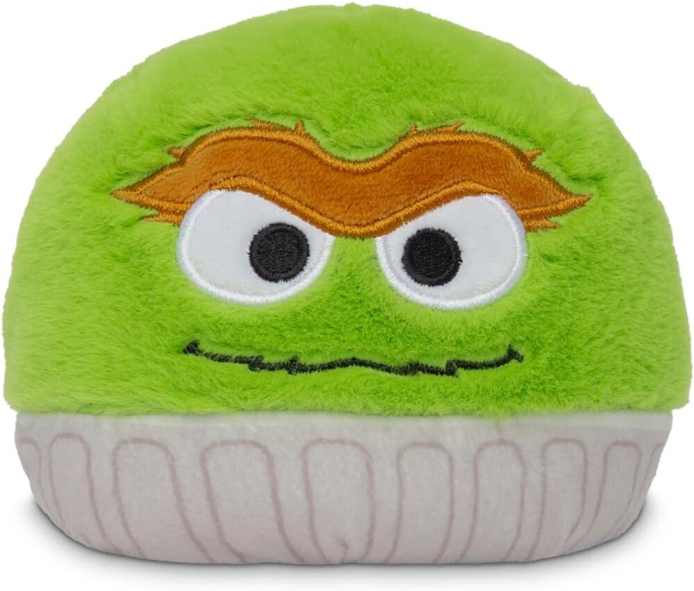 TeeTurtle Reversible Sesame Street Oscar The Grouch and Grover 4-Inch Two-Sided Flip Plush Toy with Embroidered Details - Cute Mini Collectible Plush for Kids, Teens, and Adults