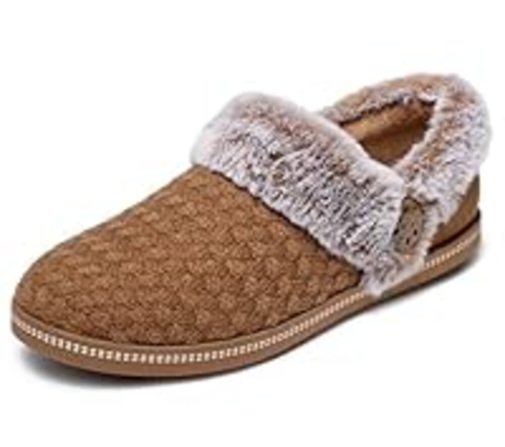 Skechers Women's COZY CAMPFIRE - FROSTY PROMISE, Quilted faux fur knit button detail slipper, TAN, 5M