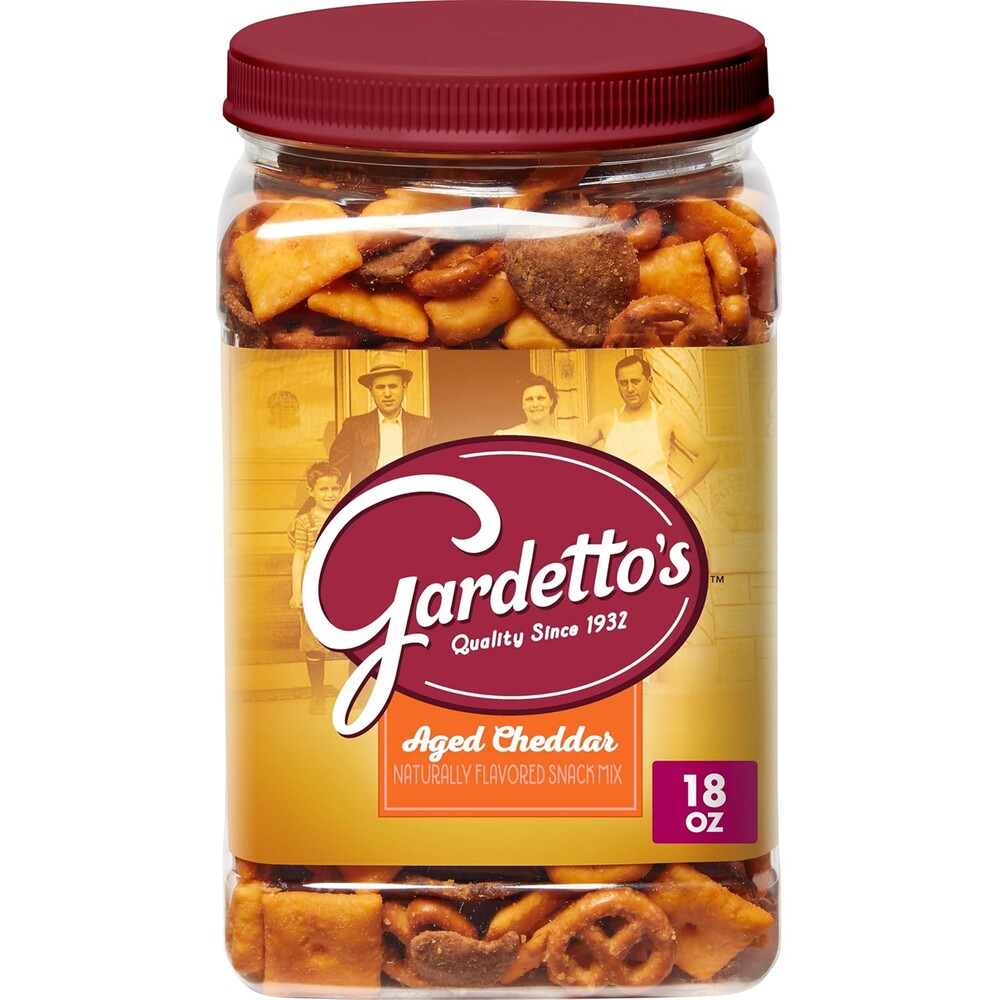 Gardetto's Aged Cheddar Snack Mix Tub