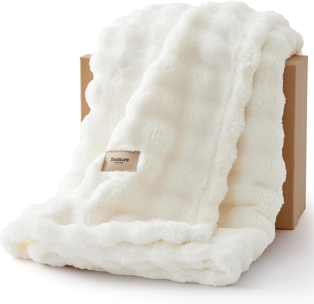 Bedsure 3D Fleece Bubble Blanket for Couch - GentleSoft White Spring Throw Blanket for Sofa Bed Room Decor - Luxury Soft Cozy Blanket Gifts for Kids, Lightweight, Off White, 50"×60"