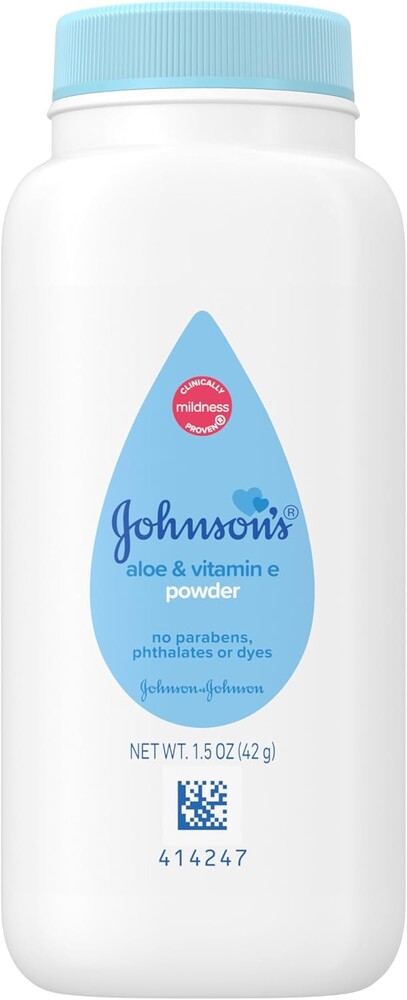 Johnson's Baby Cornstarch Baby Powder with Aloe and Vitamin E for Delicate Skin, Hypoallergenic, No Addded Parabens, and Dyes for Gentle Baby Skin Care, Baby Essentials, 1.5 oz