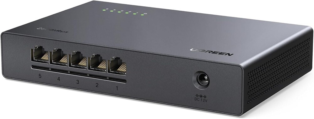 UGREEN 2.5Gb Switch, 5-Port Ethernet Switch, 5 x 2.5Gb Uplink, Plug & Play, Unmanaged Ethernet Splitter, Desktop/Wall Mount Network Hub, with LED, Fanless Quiet, for NAS, PC, Game Console