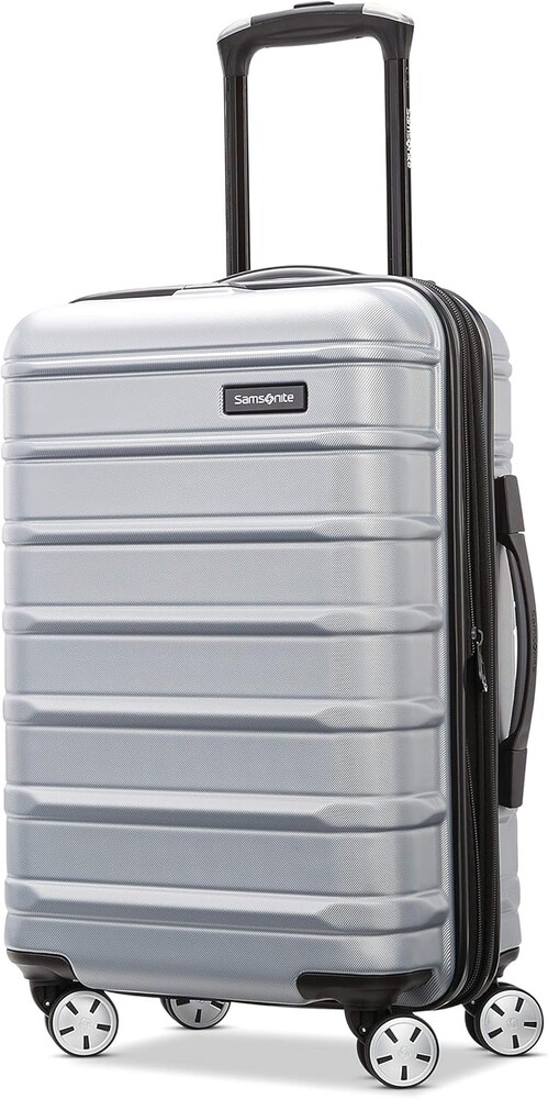 Samsonite Omni 2 Global Carry-On Spinner Luggage - Compact Size For International Travel - Airline-Approved - Features Expandable Polycarbonate Shell, 360° Wheels, USB Power Hub - Silver