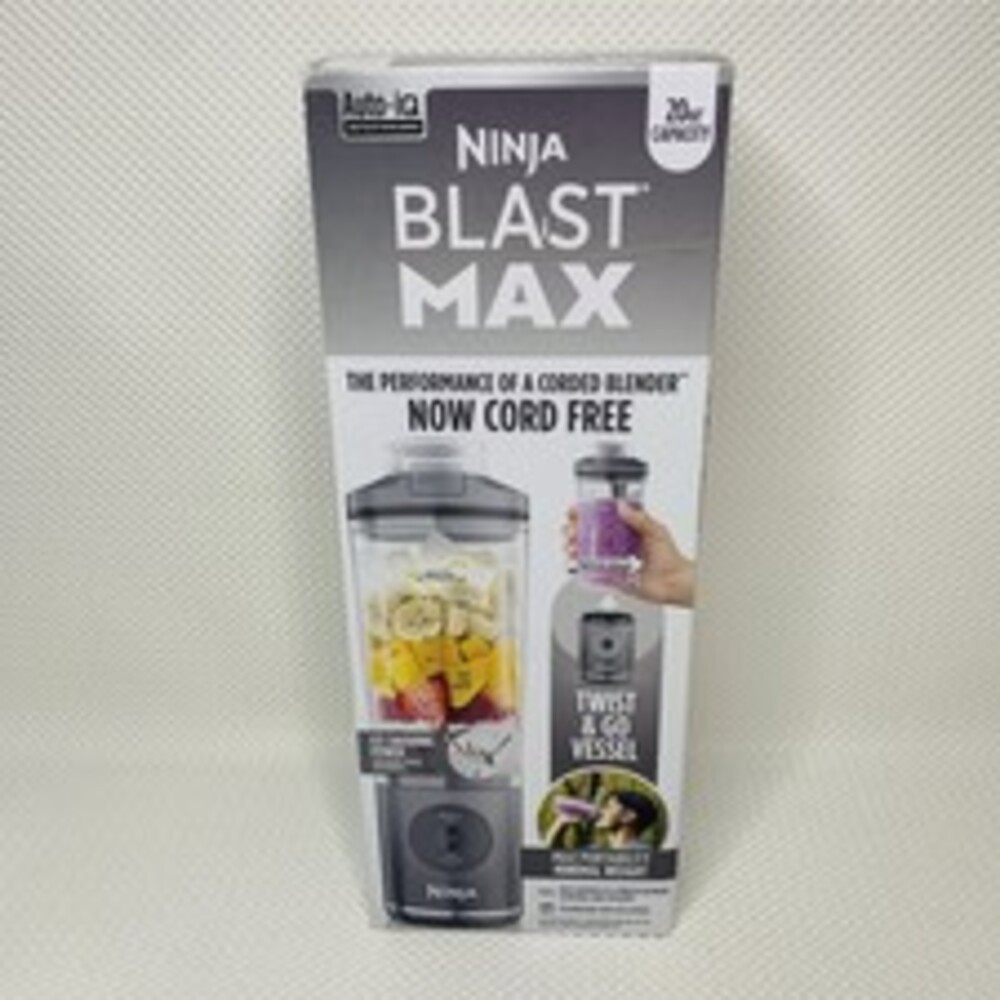 NIB Ninja Blast 20oz Max Portable Blender Cool Gray New In Sealed Box On The Go