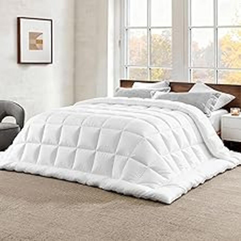 Bedsure Comforter Duvet Insert - Quilted Comforters Oversize Queen Size, All Season Duvet, GentleSoft Down Alternative Bedding, with 8 Tabs, Gifts for Women/Men, White, Oversize Queen 98 x 98 Inches