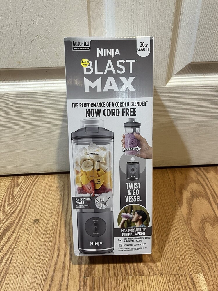 NINJA Blast Max 20oz Capacity Portable Blender Cool Gray Twist & Go Vessel NEW