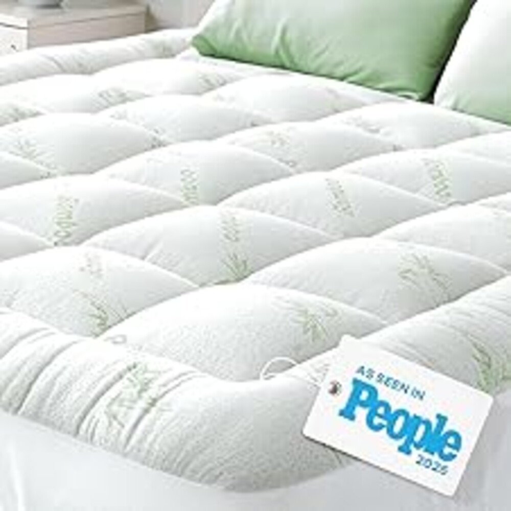 Niagara Ultra Soft King Size Mattress Topper - Viscose Made from Bamboo Pillow Top Mattress Pad for Back Pain Relief - Naturally Cooling for Hot Sleepers, fits 6-18" Mattress, 600GSM, Green