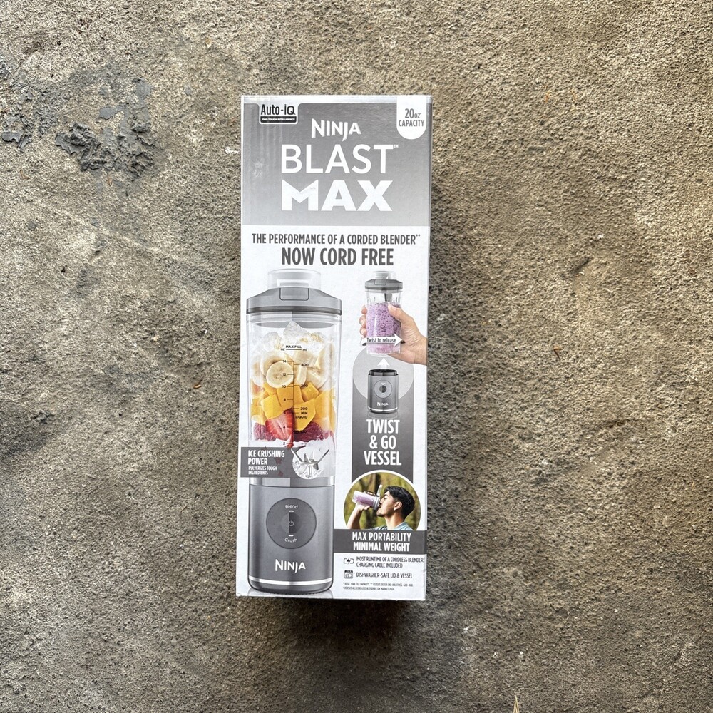 NINJA Blast Max 20oz Capacity Portable Blender Cool Gray Twist & Go Vessel NEW