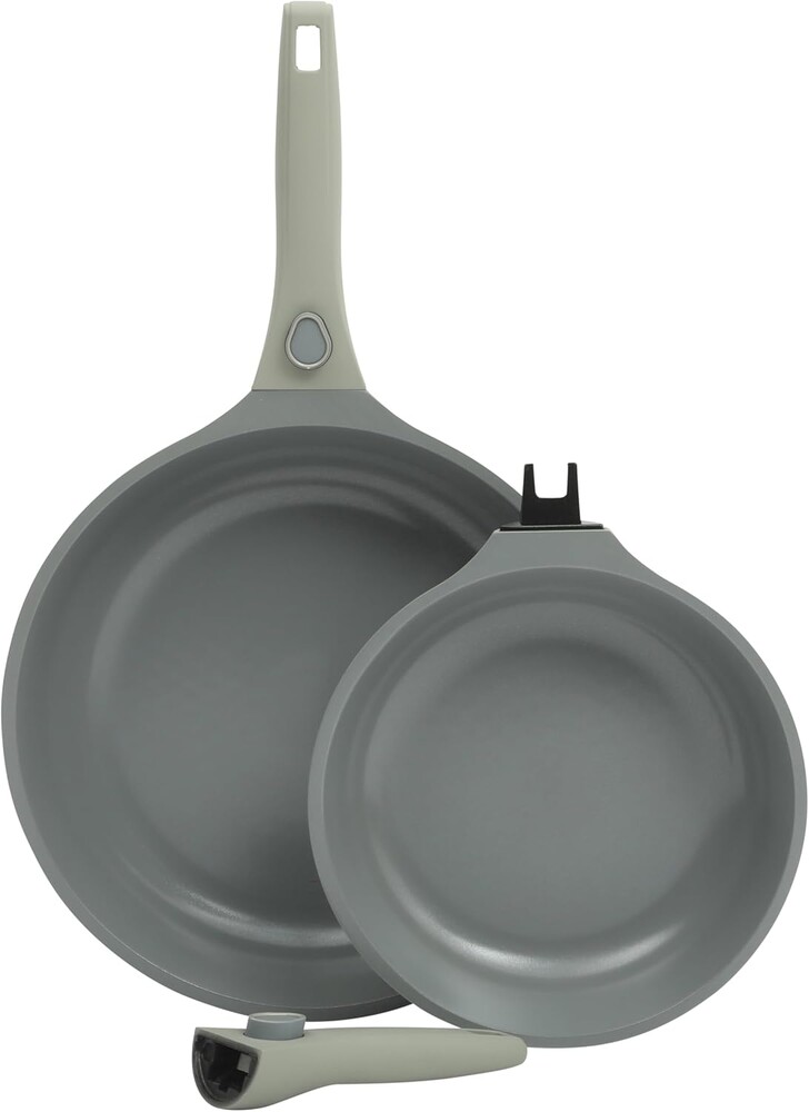 Sur La Table Kitchen Essentials Craft Studio Cast Aluminum Detachable Handle 8 and 10 Inch Skillet Fry Pan Set w/PFA Free Ceramic Non Stick Removable Handle Induction Safe - Juniper Green