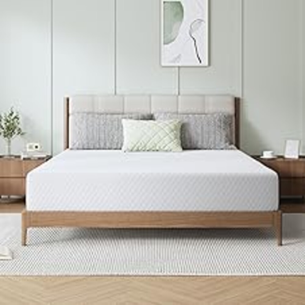 Novilla 10 Inch Queen Mattress, Memory Foam Mattress Queen with Breathable Comfort Layer & High-Density Base Foam for Pressure Relief & Support, CertiPUR-US Certified for a Cool & Refreshed Sleep