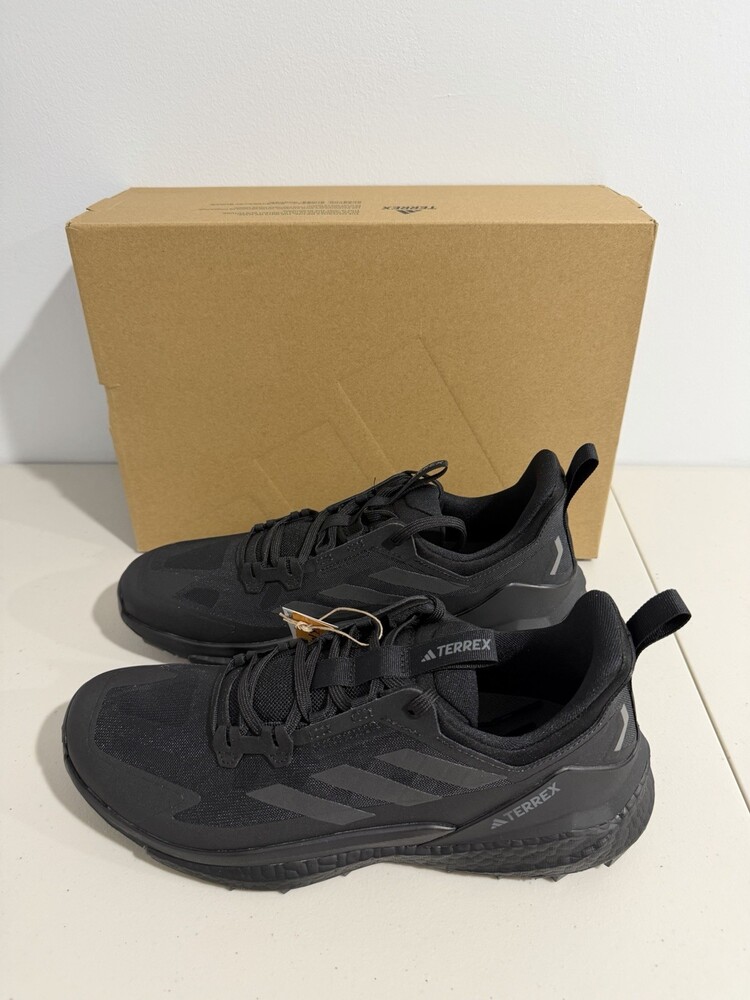 SZ 10 Men’s Adidas Terrex Free Hiker 2.0 Core Black Low Hiking Shoes IE5110
