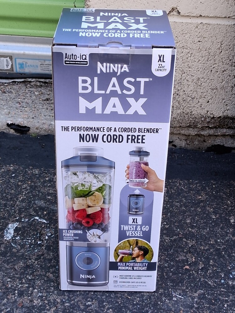 BRAND NEW Ninja Blast Max Portable Blender + Twist & Go, Personal Blender  20oz
