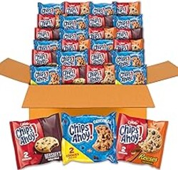 CHIPS AHOY! Cookies Variety Pack, Original Chocolate Chip, Chewy Chocolate Chip with Reese's Peanut Butter Cups & Chewy Hershey's Fudge Filled Soft Cookies, 50 Snack Packs (2 Cookies Per Pack)