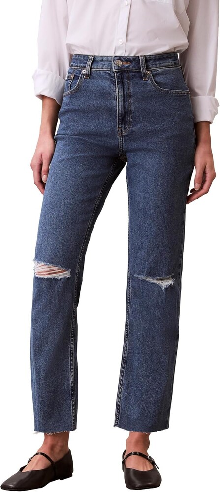 Calvin Klein Women's High Rise Straight Fit Jeans