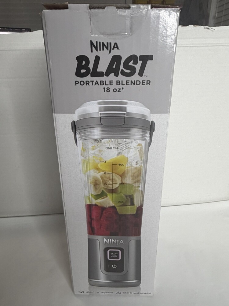 Ninja Blast Portable Blender 18 Oz New Grey Rechargeable Travel Packable
