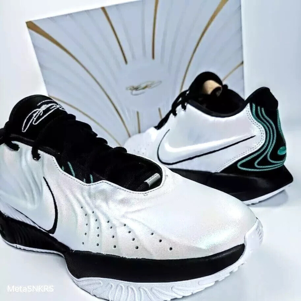 Nike Lebron 21 US 13 Men's White Black Iridescent Air Basketball  HF5841 100 New