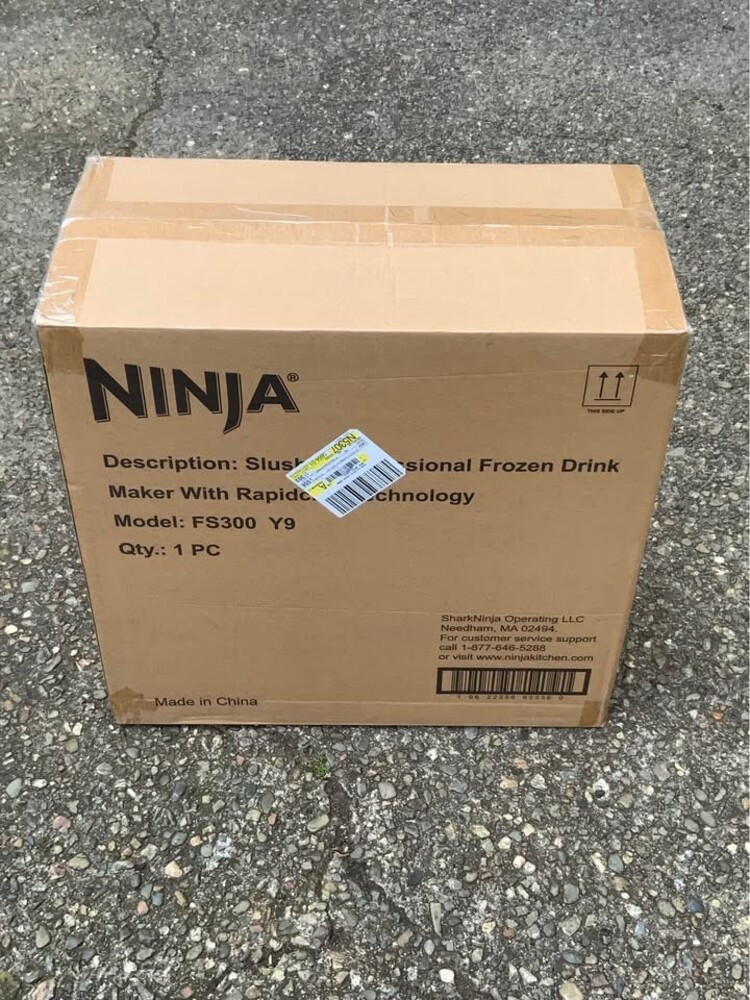 Ninja SLUSHi Frozen Drink Machine with RapidChill Technology, 72 oz, 3 Presets