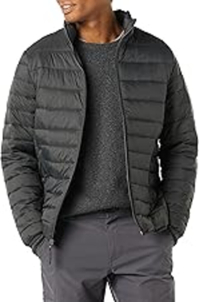 Amazon Essentials Men's Packable Lightweight Water-Resistant Puffer Jacket (Available in Big & Tall)