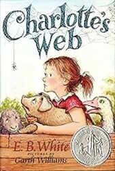 Charlotte's Web: A Newbery Honor Award Winner – The Beloved Classic Novel About a Pig, a Spider, and the Power of Friendship