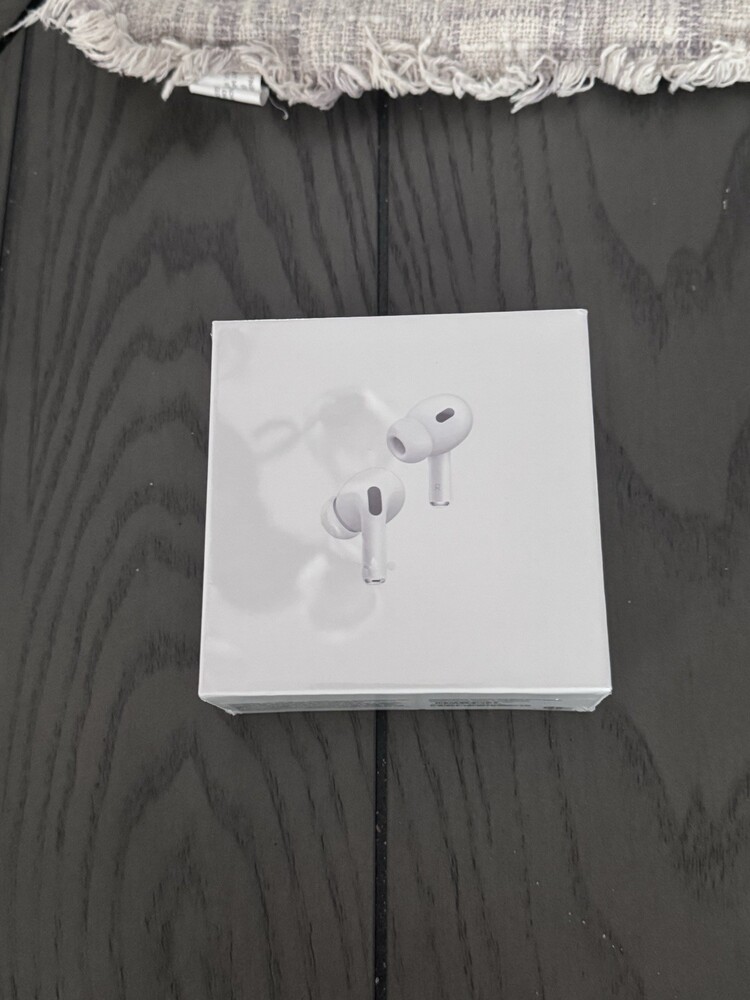 Apple AirPods Pro 2nd Generation w/ MagSafe Charging Case Sealed In Box