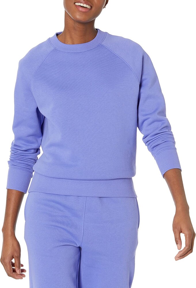 Amazon Essentials Women's Relaxed-Fit Crewneck Pullover Long-Sleeve Sweatshirt