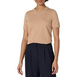 Amazon Essentials Women's Regular-Fit Sh