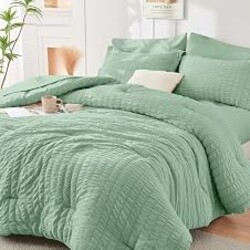 HYMOKEGE Sage Green Queen Comforter Set Seersucker 7 Pieces, All Season Luxury Bed in a Bag for Bedroom, Bedding Set with Comforters, Sheets, Pillowcases & Shams