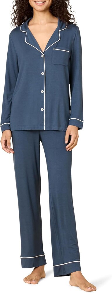 Amazon Essentials x Sofia Grainge Women's Stretch Modal Long-Sleeve and Full-Length Bottom Pajama Set